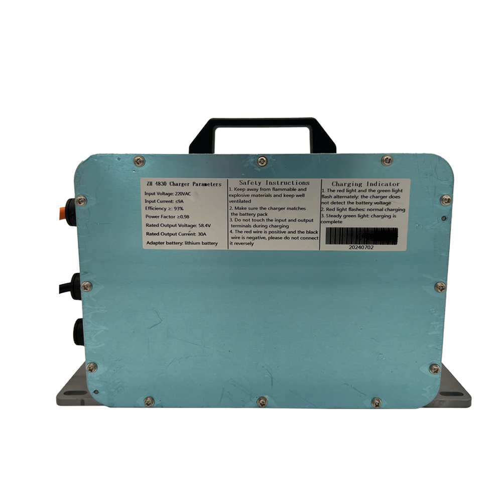 Hochfrequenzladegerät 58.4V - 30A LiFePO4 Akku Ladegerät für 48V / 51,2V LiFePO4 Batterien und Bleiakkus Hochfrequenzladegerät 58.4V - 30A LiFePO4 Akku Ladegerät für 48V / 51,2V LiFePO4 Batterien und Bleiakkus