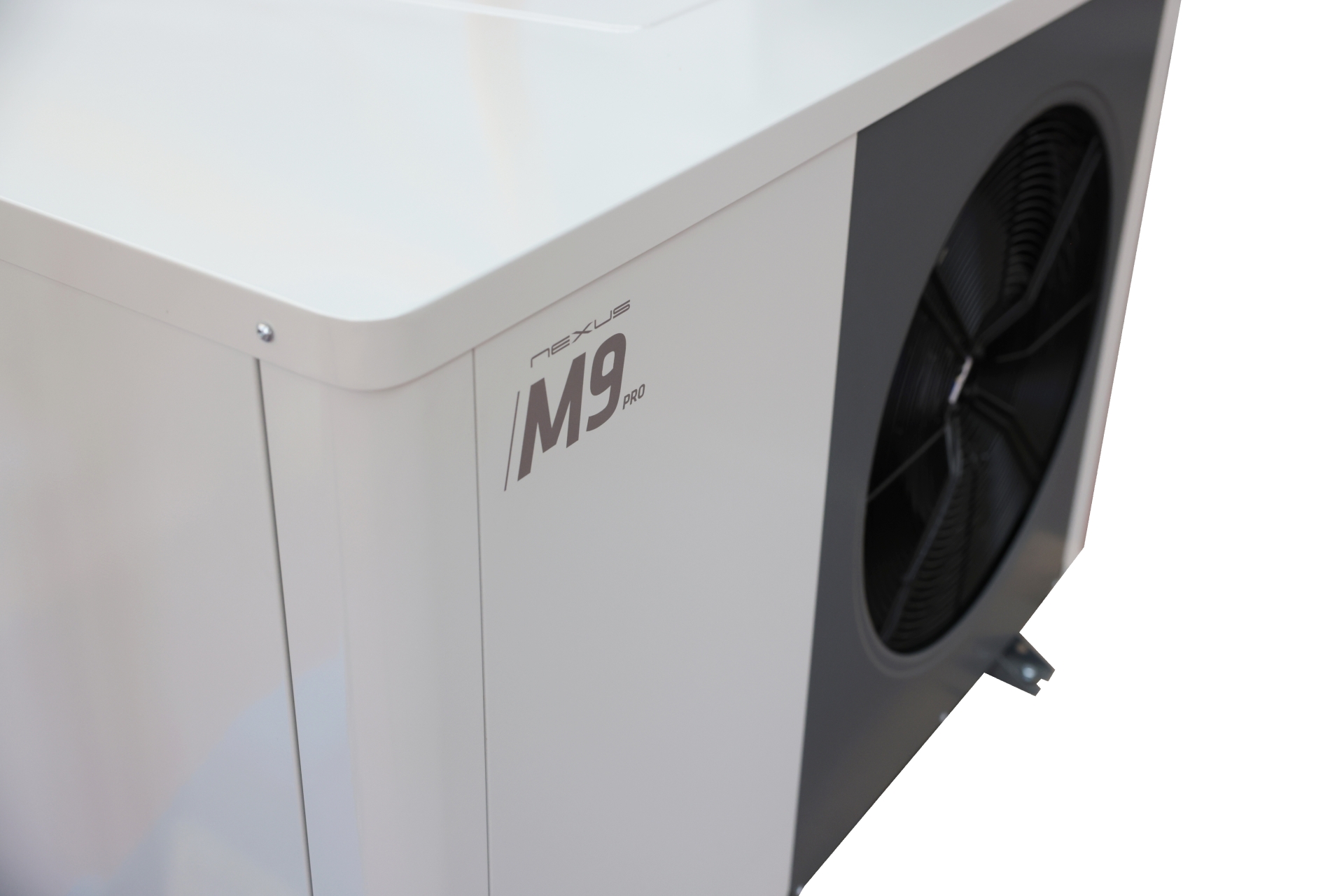 Sunex NEXUS M14 PRO Monoblock Wärmepumpe 14kW für Brauchwasser und Heizung R290 A+++/A++